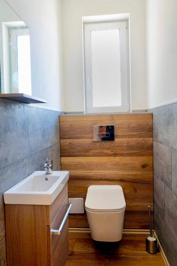Alpok - Spirit Apartman Park Kőszeg Esterno foto